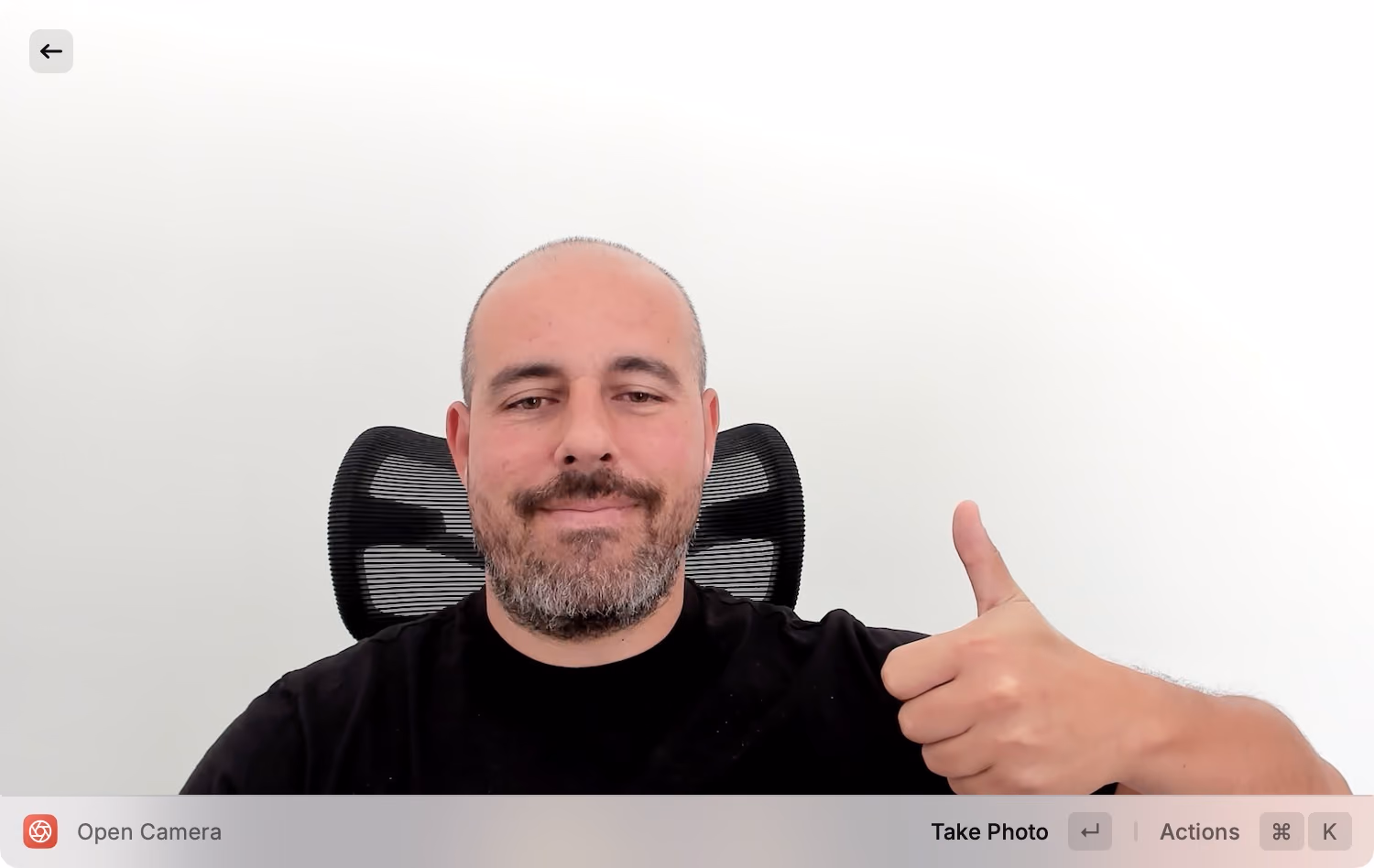 Raycast – Open Camera